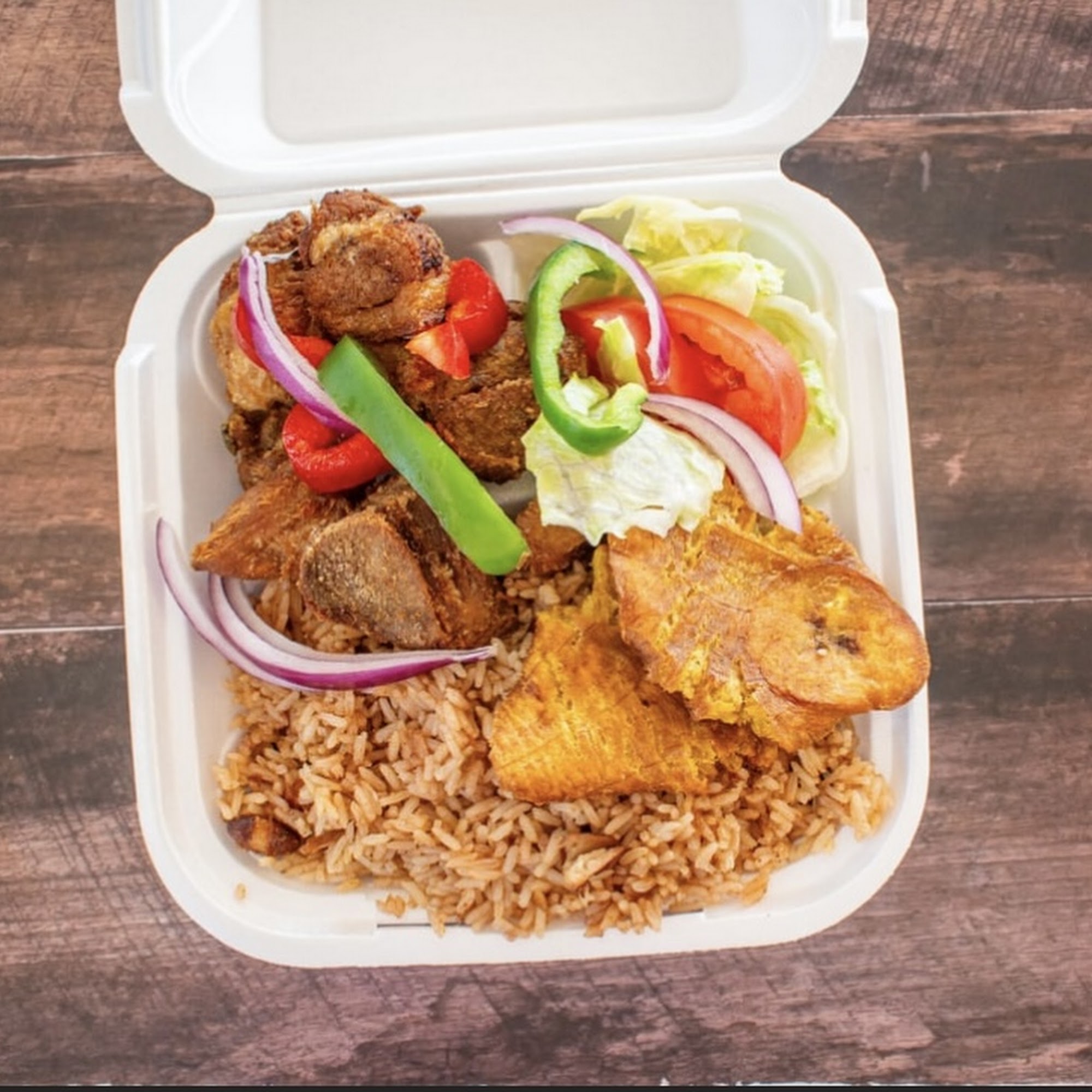 Poul at Manje Creole